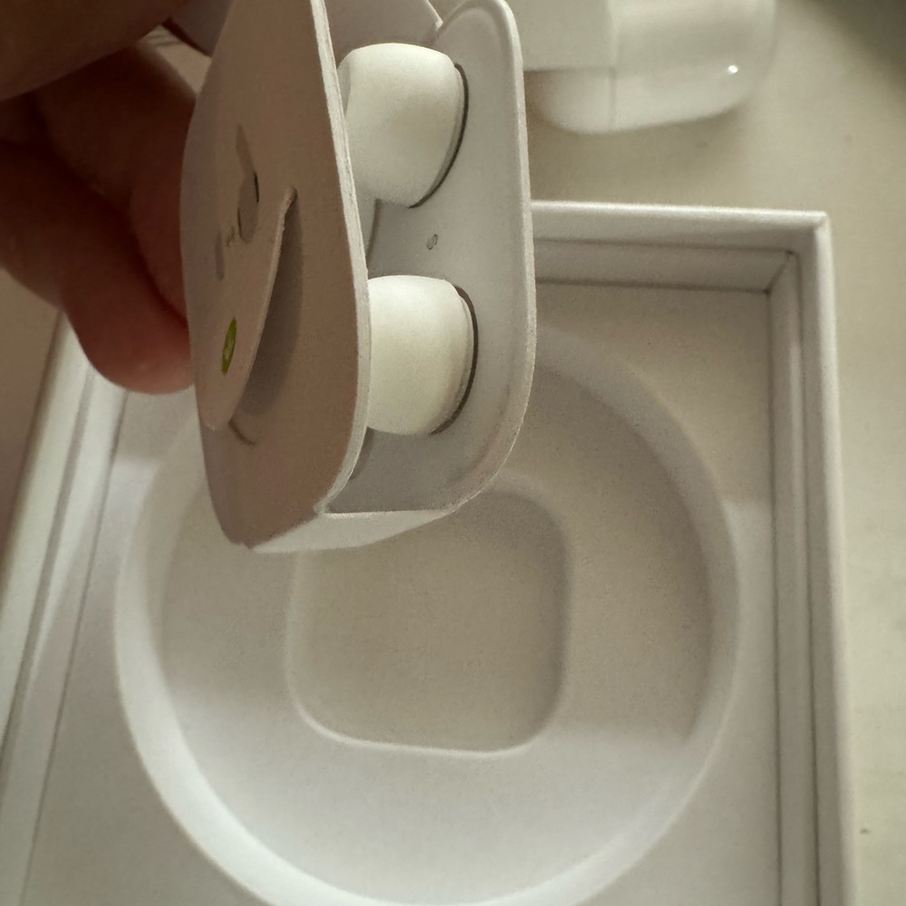 Apple EarPods empty boxes. - Picture 3 of 3